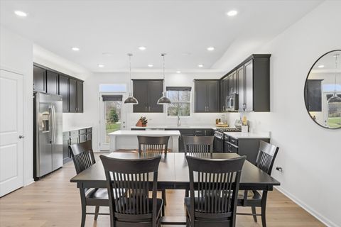 Tiny photo for 4474 Chelsea Manor Circle, Aurora, IL 60504 (MLS # 12599649)