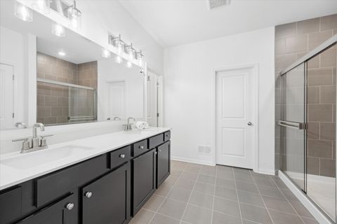 Tiny photo for 4474 Chelsea Manor Circle, Aurora, IL 60504 (MLS # 12599649)