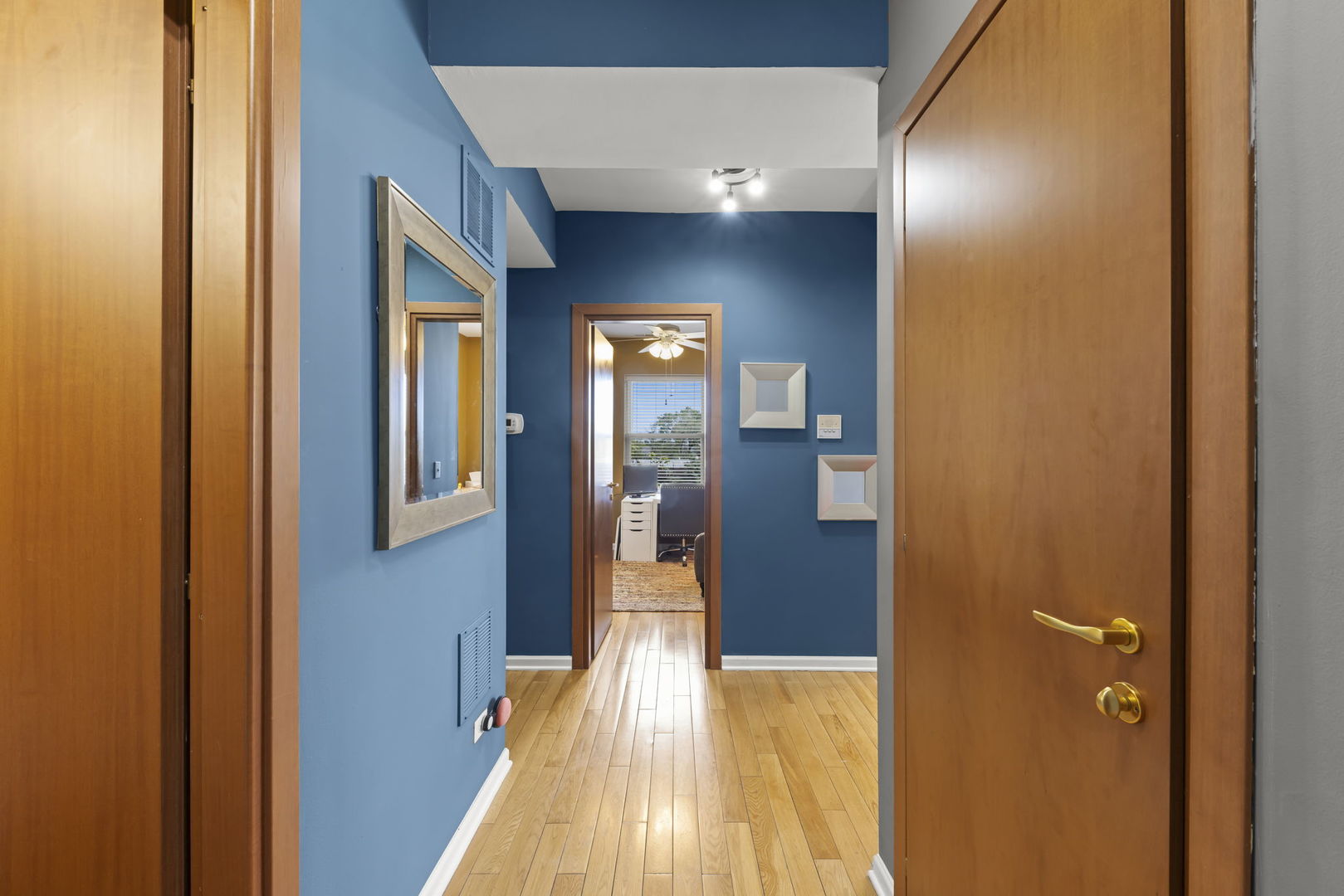 5054 N Troy Street 3