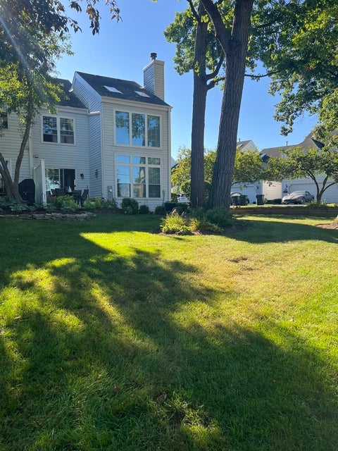 Tiny photo for 413 Country Lane Court, Wauconda, IL 60084 (MLS # 12773840)