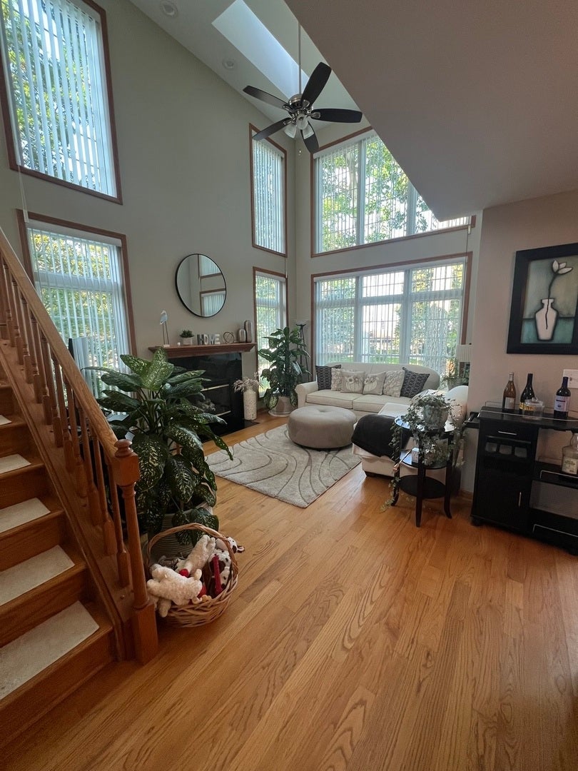 413 Country Lane Court
