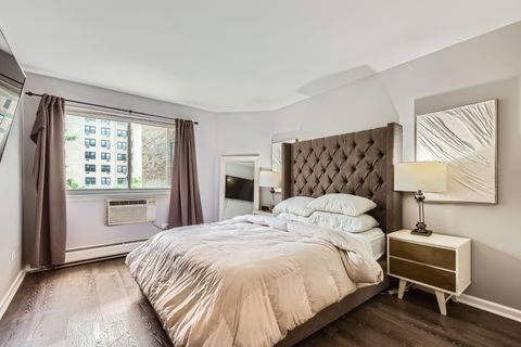 Tiny photo for 5100 N Sheridan Road #410, Chicago, IL 60640 (MLS # 12403491)
