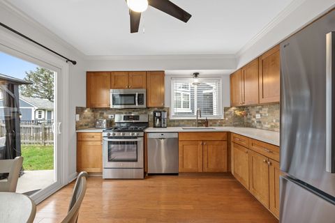 Tiny photo for 1398 Newcastle Court, Bartlett, IL 60103 (MLS # 12605448)