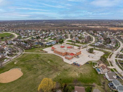 Tiny photo for 1398 Newcastle Court, Bartlett, IL 60103 (MLS # 12605448)