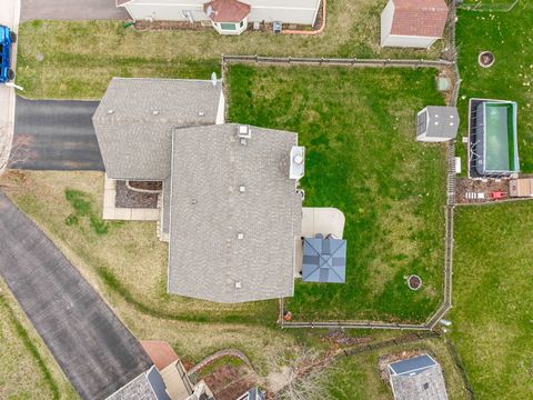 Tiny photo for 1398 Newcastle Court, Bartlett, IL 60103 (MLS # 12605448)