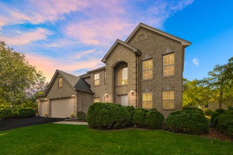 Photo of 238 Willowwood Drive, Oswego, IL 60543 (MLS # 12494549) Photo of 238 Willowwood Drive, Oswego, IL 60543 (MLS # 12494549)