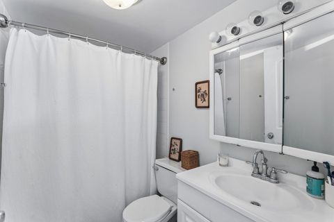 Tiny photo for 1712 Northfield Square #F, Northfield, IL 60093 (MLS # 12648511)