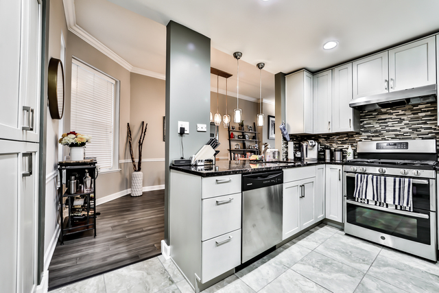 1500 N LaSalle Drive 5B