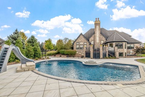Tiny photo for 12526 Surrey Court, Mokena, IL 60448 (MLS # 12489092)