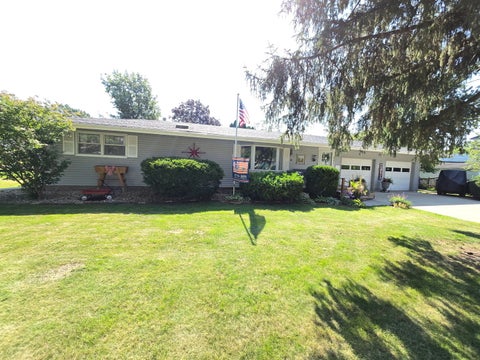 Tiny photo for 521 NW 1st Avenue, Galva, IL 61434 (MLS # 12731832)