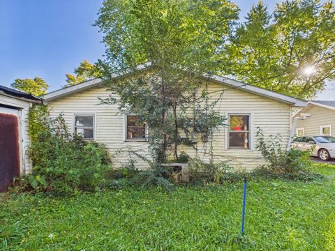 Tiny photo for 527 Sehring Street, Joliet, IL 60436 (MLS # 12501794)