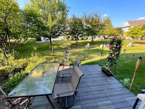 Tiny photo for 2326 Sunshine Lane, Aurora, IL 60503 (MLS # 12503517)