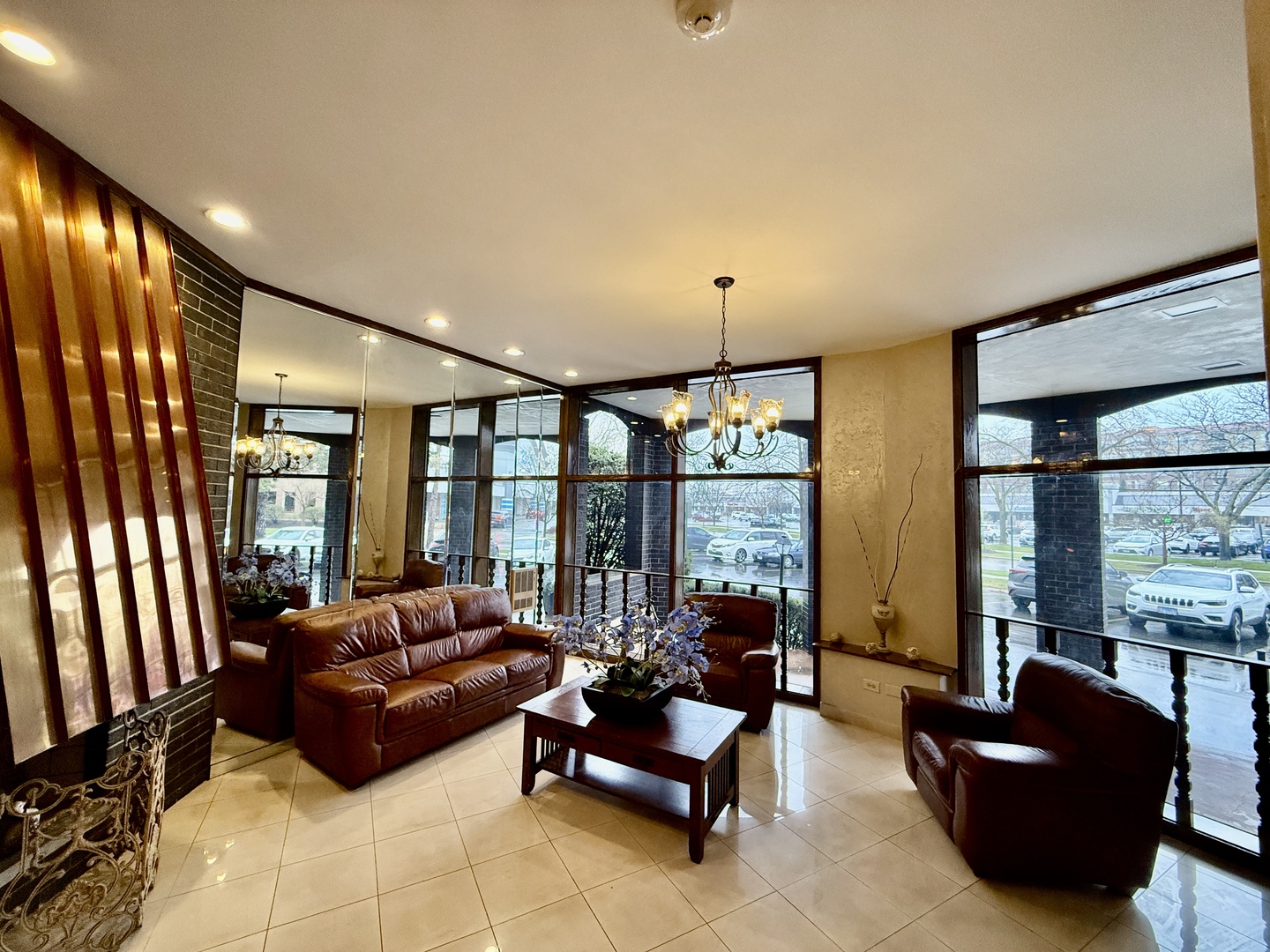 4900 Foster Street 407