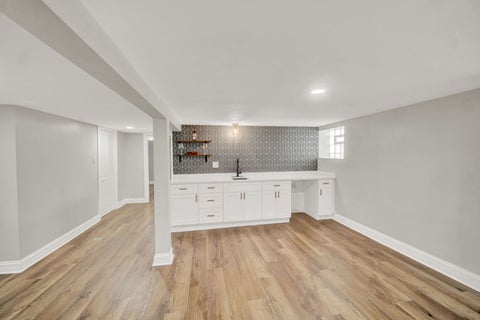 Tiny photo for 7707 S Ridgeland Avenue, Chicago, IL 60649 (MLS # 12745632)