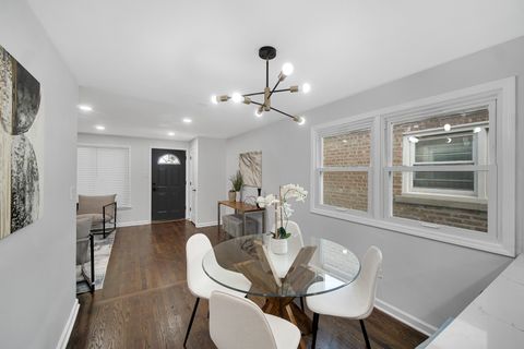 Tiny photo for 1707 E 93rd Street, Chicago, IL 60617 (MLS # 12504876)