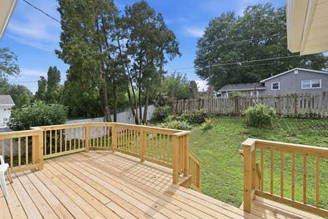 Tiny photo for 5010 N Harrison Street, Davenport, IA 52806 (MLS # 12714409)