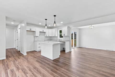 Tiny photo for 5010 N Harrison Street, Davenport, IA 52806 (MLS # 12714409)