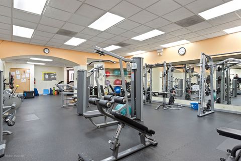 Tiny photo for 3200 N Lake Shore Drive #307, Chicago, IL 60657 (MLS # 12586087)