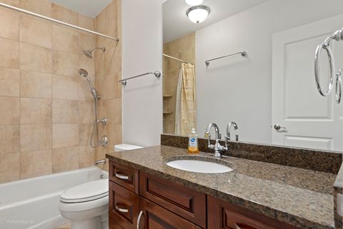 Tiny photo for 3200 N Lake Shore Drive #307, Chicago, IL 60657 (MLS # 12586087)