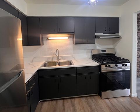 Tiny photo for 9720 S Pulaski Road #308, Oak Lawn, IL 60453 (MLS # 12682109)