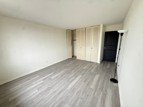 Tiny photo for 9720 S Pulaski Road #308, Oak Lawn, IL 60453 (MLS # 12682109)