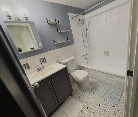 Tiny photo for 9720 S Pulaski Road #308, Oak Lawn, IL 60453 (MLS # 12682109)