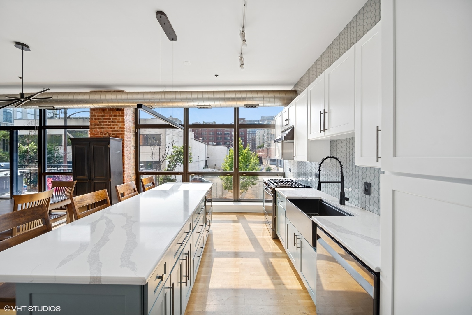 23 N Green Street 206