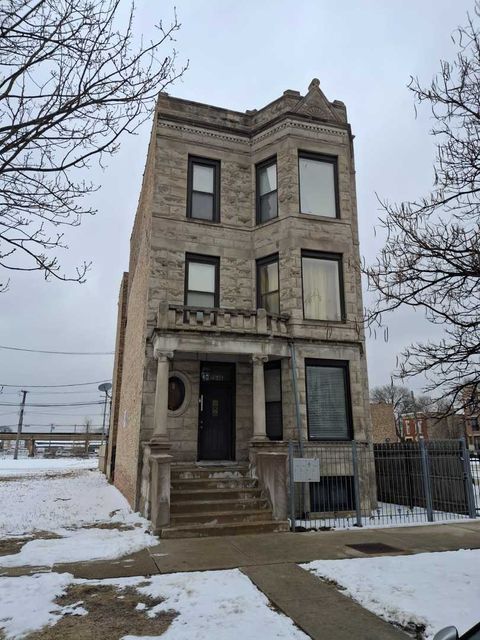2846 W WASHINGTON Boulevard G Chicago IL 60612