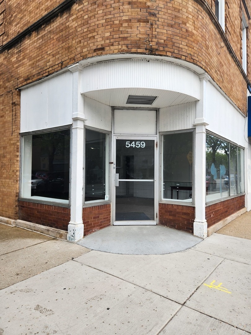 Photo 1 of 1 — 5459 N Broadway Street, Chicago, IL 60640