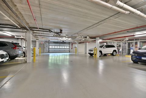 Tiny photo for 1745 Pavilion Way #502, Park Ridge, IL 60068 (MLS # 12517152)