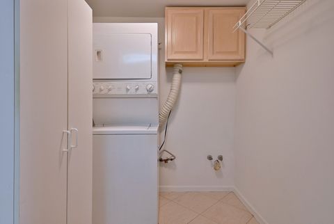 Tiny photo for 1745 Pavilion Way #502, Park Ridge, IL 60068 (MLS # 12517152)