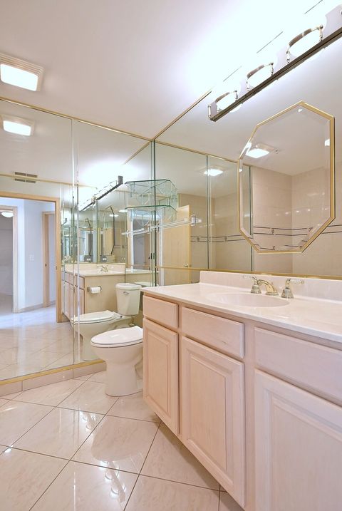 Tiny photo for 1745 Pavilion Way #502, Park Ridge, IL 60068 (MLS # 12517152)