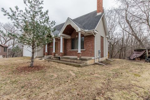 Tiny photo for 60 Fair Oaks Drive, Putnam, IL 61560 (MLS # 12597500)