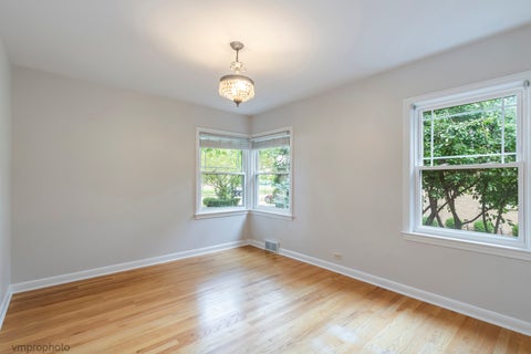 Tiny photo for 1501 N Jackson Avenue, River Forest, IL 60305 (MLS # 12760933)