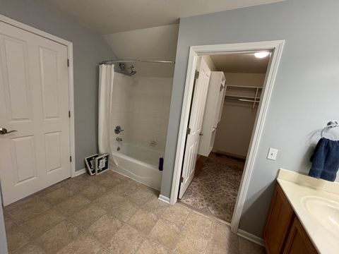 Tiny photo for 640 Schumann Street, Woodstock, IL 60098 (MLS # 12527971)