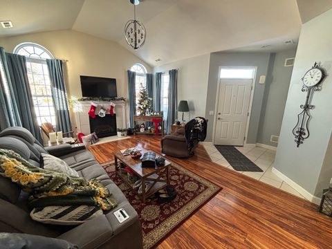 Tiny photo for 640 Schumann Street, Woodstock, IL 60098 (MLS # 12527971)