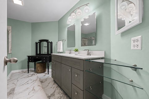 Tiny photo for 166 White Branch Court, Buffalo Grove, IL 60089 (MLS # 12718851)