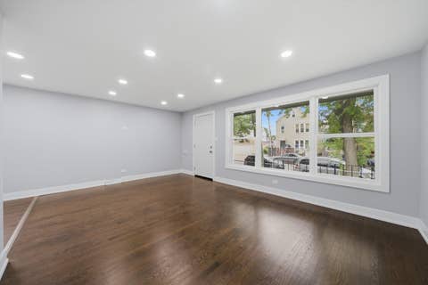 Tiny photo for 2016 W 52nd Street, Chicago, IL 60609 (MLS # 12718256)