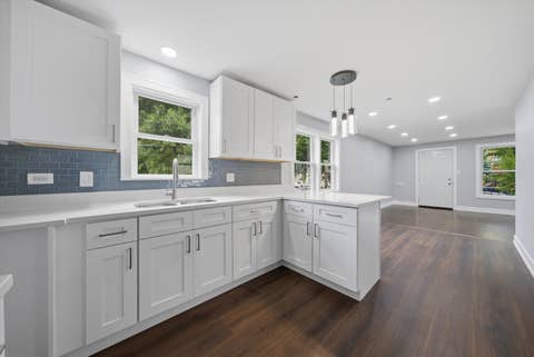 Tiny photo for 2016 W 52nd Street, Chicago, IL 60609 (MLS # 12718256)