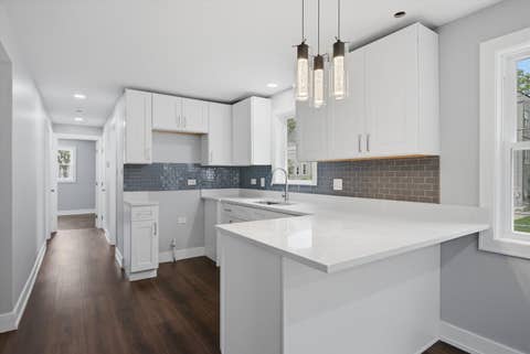 Tiny photo for 2016 W 52nd Street, Chicago, IL 60609 (MLS # 12718256)