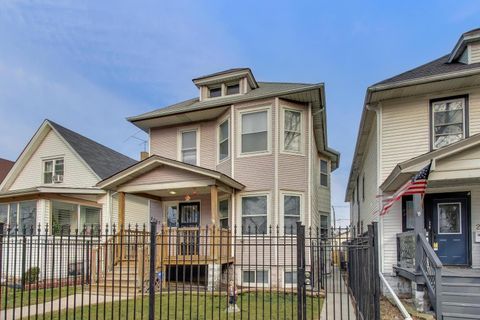 Photo of 2047 N Lavergne Avenue, Chicago, IL 60639 (MLS # 12572757)