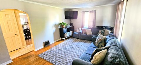 Tiny photo for 1035 Talma Street, Aurora, IL 60505 (MLS # 12502693)