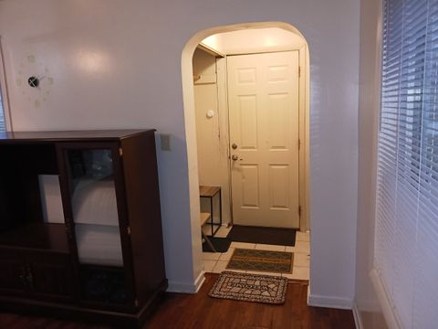 Tiny photo for 7748 Newland Avenue, Burbank, IL 60459 (MLS # 12475782)