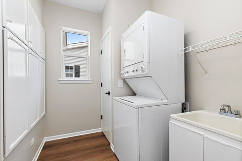 Tiny photo for 115 Hunter Court, Grayslake, IL 60030 (MLS # 12579291)