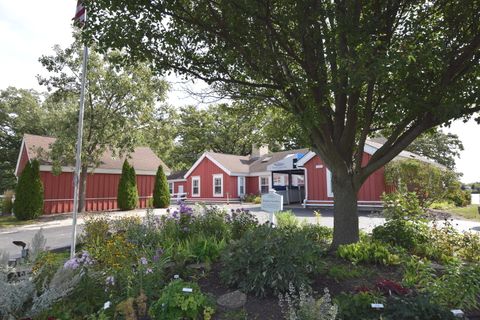 Tiny photo for 115 Hunter Court, Grayslake, IL 60030 (MLS # 12579291)