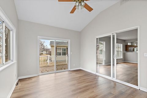 Tiny photo for 115 Hunter Court, Grayslake, IL 60030 (MLS # 12579291)