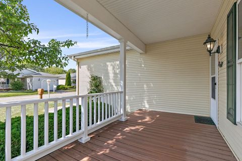 Tiny photo for 115 Hunter Court, Grayslake, IL 60030 (MLS # 12579291)