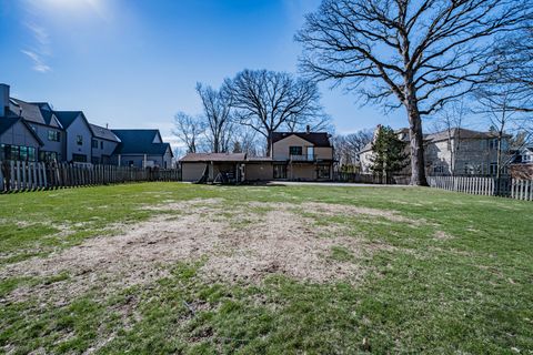 Tiny photo for 731 E Gartner Road, Naperville, IL 60540 (MLS # 12601095)