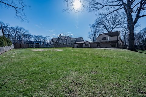 Tiny photo for 731 E Gartner Road, Naperville, IL 60540 (MLS # 12601095)