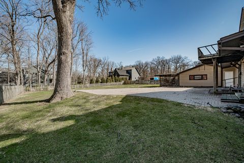 Tiny photo for 731 E Gartner Road, Naperville, IL 60540 (MLS # 12601095)